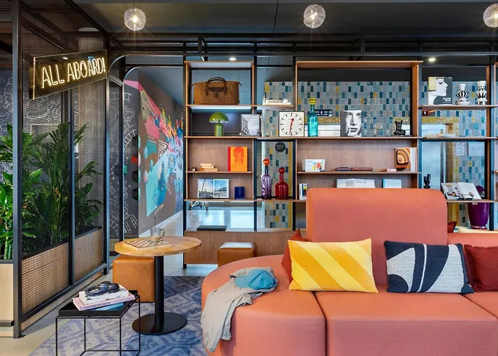 Moxy OstbahnhofHotel Berlin